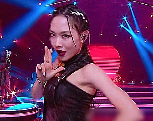 霏霏|《浪姐》个人舞台排名王霏霏第2,孟佳第3,第1名意料之外