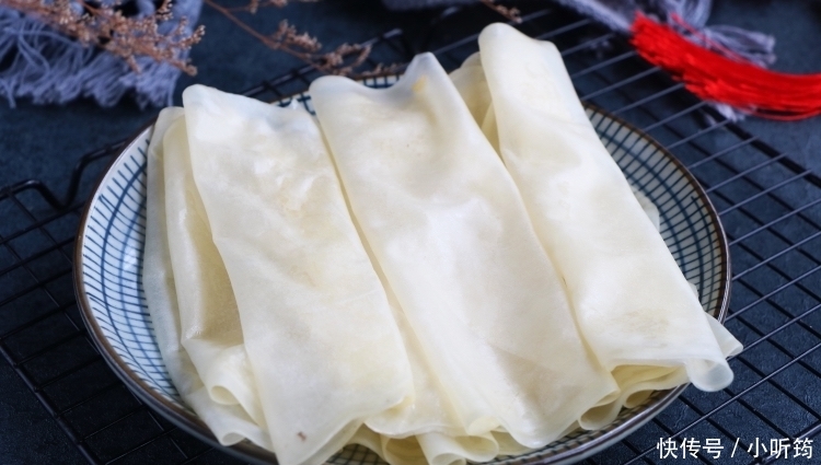 饺子皮|春饼别买了,不和面不揉面,10分钟做100张,又薄又劲道