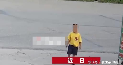  小男孩|3岁男童车流中独自哭泣，陌生男子一路尾随抱其上车，结局意外！