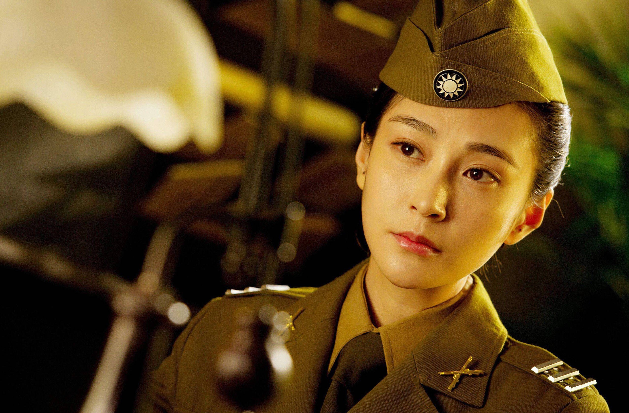 生死|蒋介石曾两次暗杀李宗仁:他们如何由相亲相爱的结拜兄弟一步步变成生死敌人