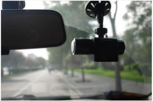 行车|因行车记录仪被交警扣12分,车主才知违反这两个条件,统统重罚