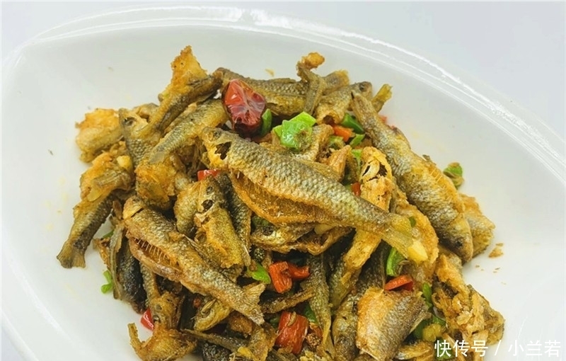 美味|小河鱼最好吃的做法,简单美味,下酒又补钙,比吃肉还过瘾!