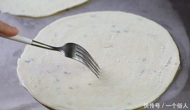 儿子|手抓饼做苹果派,简单又美味,儿子说:再也不用去必胜客了