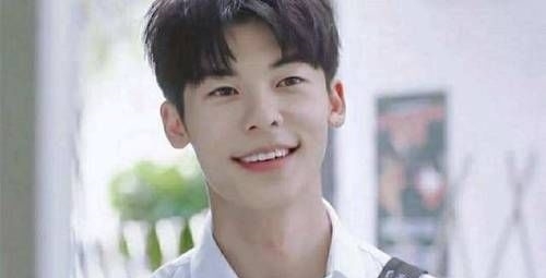 敷衍|许光汉内地营业敷衍?男友视角配合玩梗,这次真错怪他了