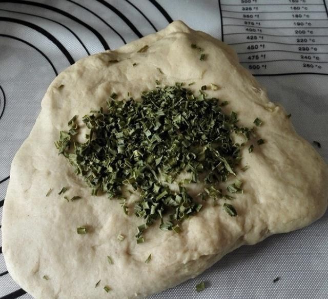 口吃|一款操作简单的餐包,添加了白味噌和葱花,空口吃味道也是棒棒的