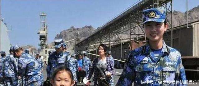 公民|571名中国公民安全撤离,警示牌一句话无人敢动,美国人羡慕不已