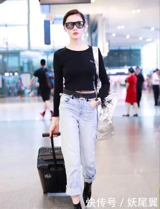  高腰|穿好一件Crop Top 其实可以很藏肉