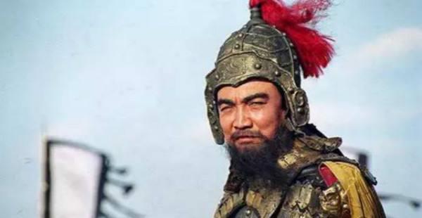  哪位|曹操被张绣打的狼狈不堪，哪位大将把张绣打的抱头鼠窜