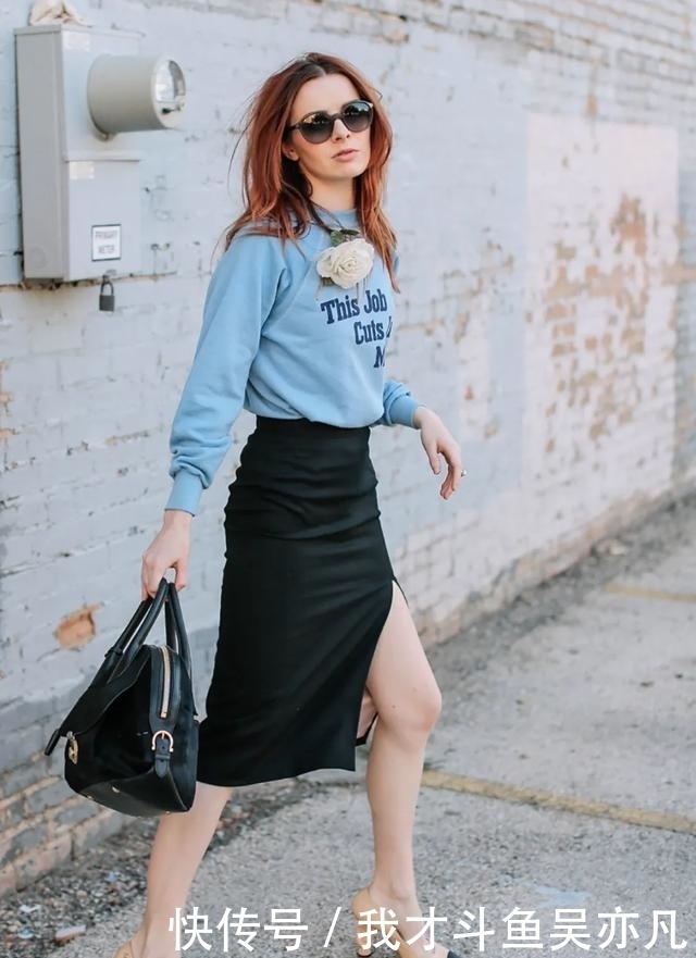 卫衣|卫衣+半裙=早秋最火混搭套路,时髦炸了