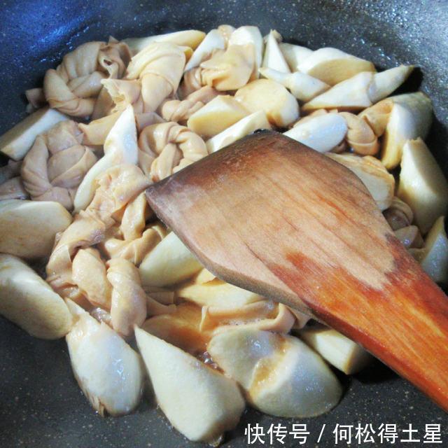 结烧|千张结烧茭白,味道清新,家常味道