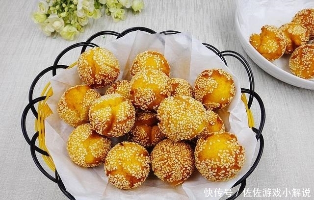 馒头|比南瓜馒头还要好吃的小点心,香甜松软芝麻香,我能一次吃五个