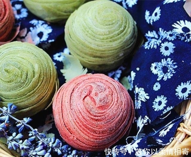  上保鲜膜|抹茶酥和我自己做的红曲糕点，不油腻