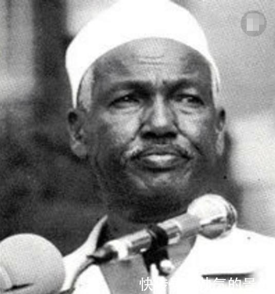 至今|此人当了22年总统后, 将总统宝座传给侄子, 侄子做总统至今