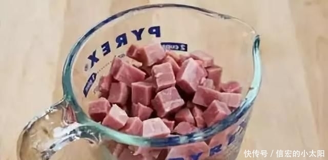  面粉|这才是煎饼果子最好吃的做法,煎饼香,果子酥,比外面卖的还好吃