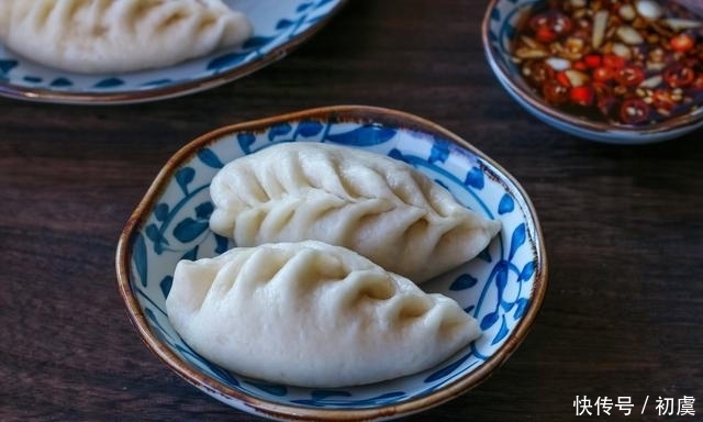方法|蒸包子,到底用大火还是小火?教你正确方法,包子暄软不塌陷