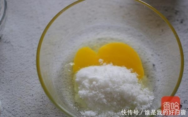 好吃|免打发!零失败的红丝绒玛德琳蛋糕,外脆内软超好吃