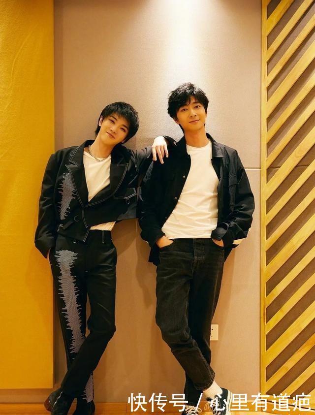 音乐|华晨宇在《歌手》和左立共同表演不插电《荒野魂斗罗》,名场面