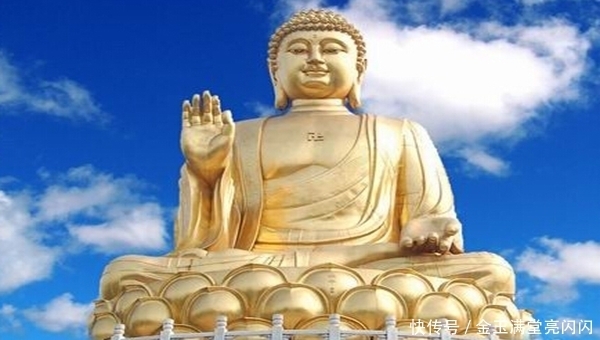 属鸡|12个生肖12种命运，这些属相天生上等命，一生好运“牛气冲天”