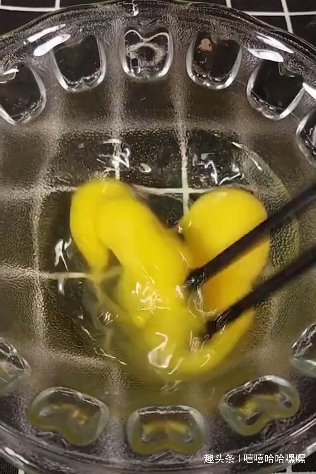 可爱|造型可爱,蛋皮金黄,吃到嘴里一瞬间,让人流连忘返,美味蛋包饭