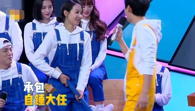 礼貌|宋茜需要抡大锤,有谁注意蔡徐坤下意识做了啥难怪他女粉那么多