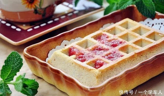  好处|春天吃草莓有啥好处5种花样做法，百搭早餐天天都想吃