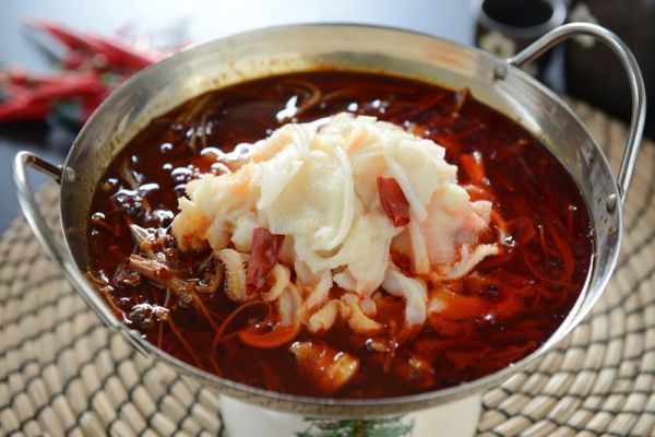  金菇|麻辣金菇牛百叶小火锅