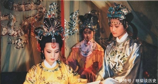 人用|监禁中被人用弓绞死，贾元春死时惨状，被作者用16字写尽