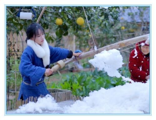 辣条|李子柒直播做“辣条”,当“辣条”没有了滤镜后,观众:这谁敢吃