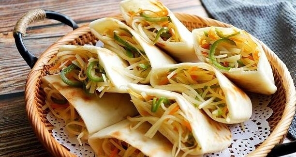  好吃|口袋饼如此做太好吃了，记住2个关键点，保证个个鼓大泡，超解馋