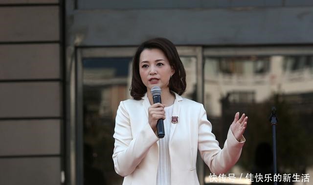 大厨|“减肥期”的王俊凯,面对林大厨热情夹菜,他的反应再度彰显情商