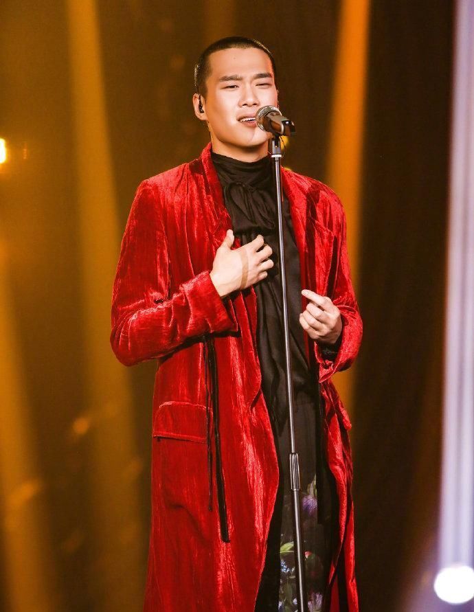 丁太升|丁太升评《歌手》!胡夏失败是理所当然,黄霄云哭腔太重