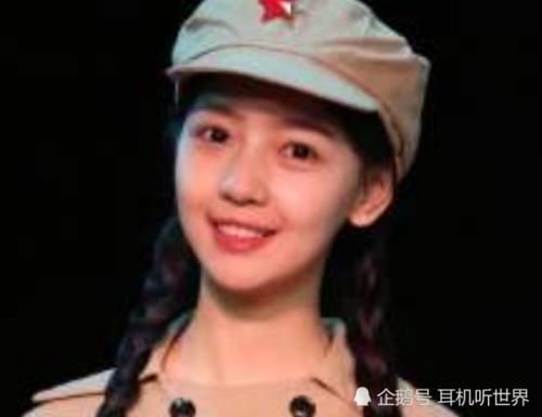 淘汰|《青你2》淘汰后秦牛正威发展太好,不止有电影,现在还有个人综艺