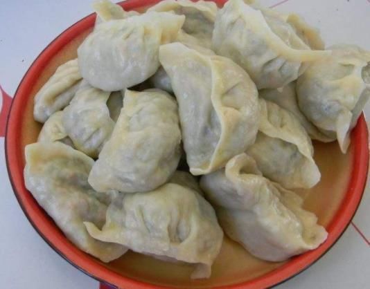 满嘴|天热包子就得这做法,不发酵不饧面,皮薄馅香,咬一口满嘴流汁