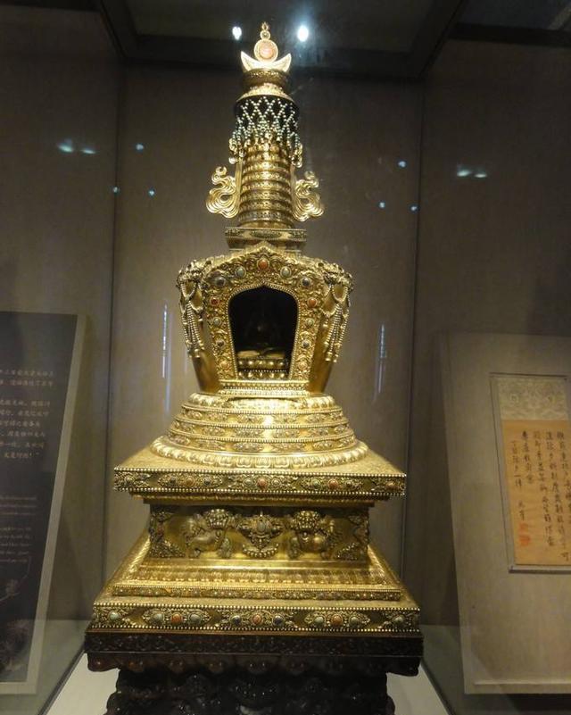  游山玩水|乾隆并非一无是处，他有一个优点，现在很多人在这方面都不如他