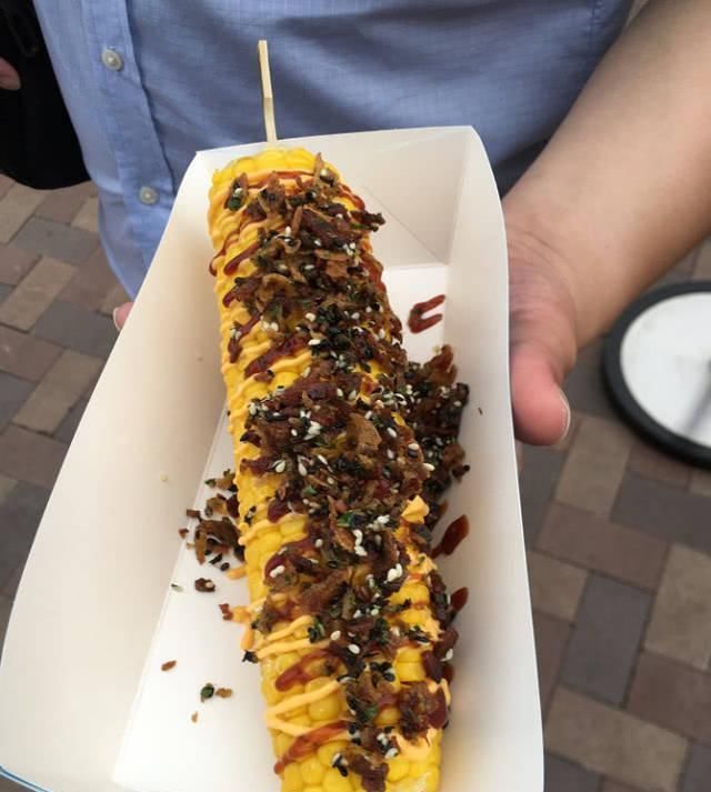 食物|迪士尼贵到不敢吃的四道食物,鸡腿不算啥,一听图四价格打扰了