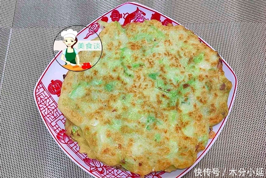 包菜早餐|包菜别只会清炒了，用来做早餐饼，10分钟就搞定，比包子馒头还香