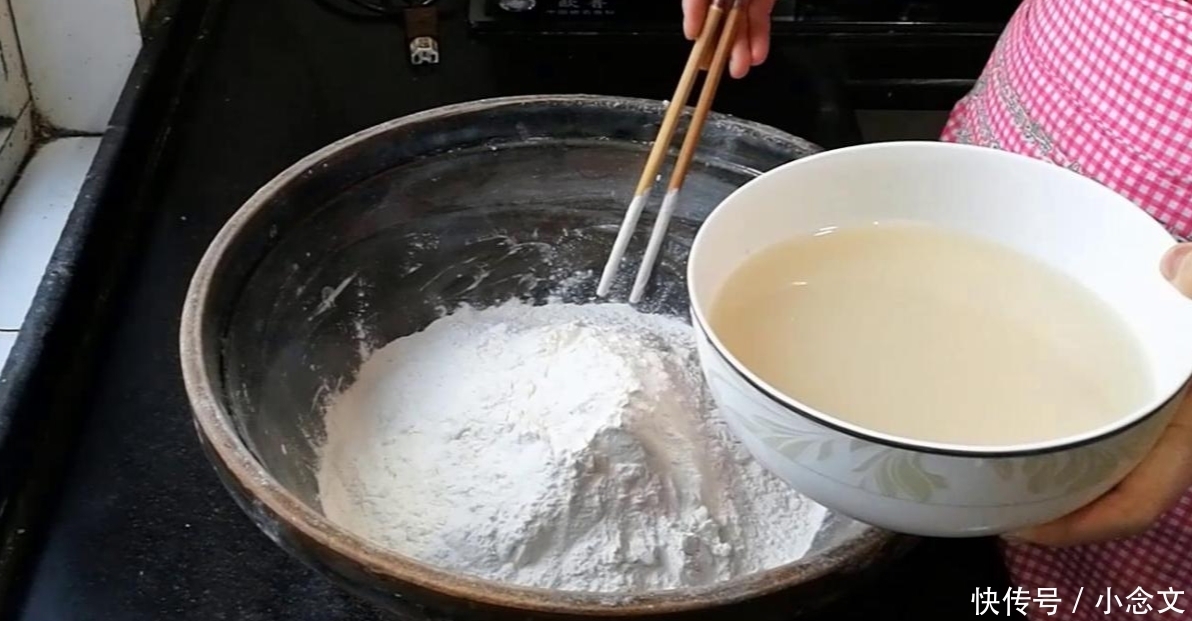 营养|韭菜包子好吃有秘诀, 调馅时加点它, 营养解馋, 吃起来特别香