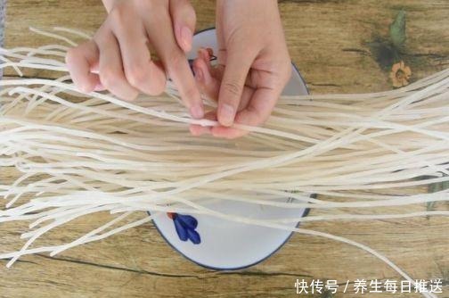 见分晓|“真假粉条”用手一折就能见分晓,简单好用,以后不怕买到假货了