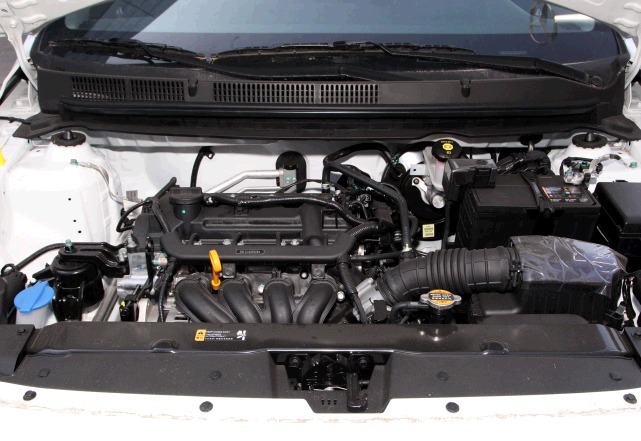  设计|又一合资车卖出“白菜价”！跌至4.79万，一箱油800KM，家用首选