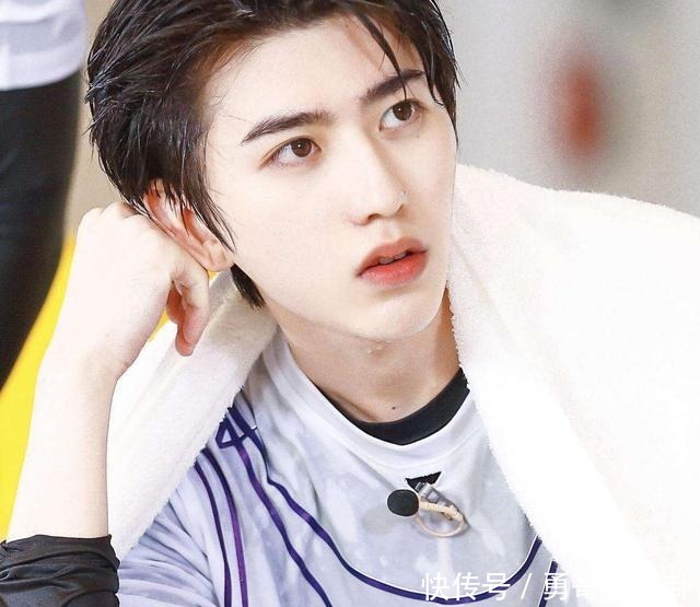 综艺|鞠婧祎赵丽颖,蔡徐坤范丞丞,综艺这一放大镜太影响他们的口碑了