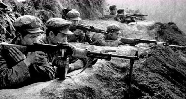 我军|谅山战役，面对气势如虹的我军，武元甲下一命令，越军竟无人执行