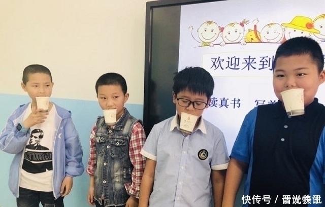 反笑|熊孩子上课捣蛋被罚抄姓名100遍，孩子不怒反笑也不看看我叫啥