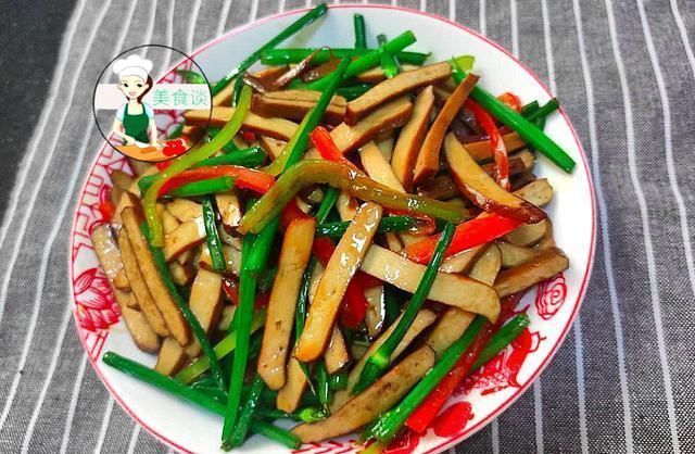 筷子|夏天,最该吃的不是韭菜,而是它,是素菜却比肉都香,停不下筷子