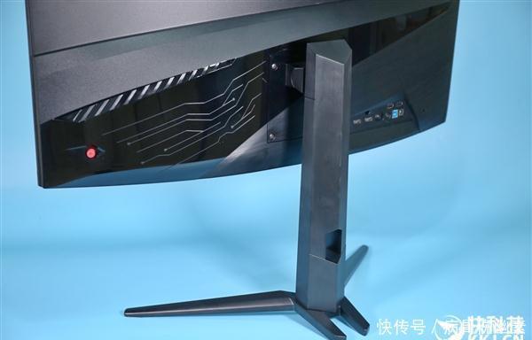MAG322CQR|微星MAG322CQR显示器图赏1500曲面165Hz2K