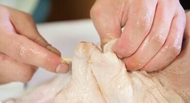 吃货|广式烧鹅这样做,皮脆肉嫩,肥而不腻,作为吃货必吃的美食