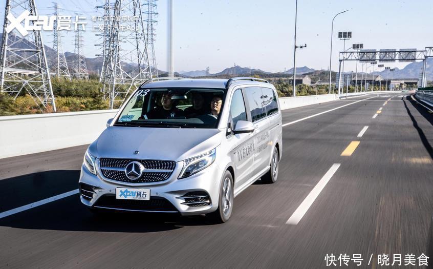 前包围|全系9AT+空悬再战埃尔法！试驾奔驰V级