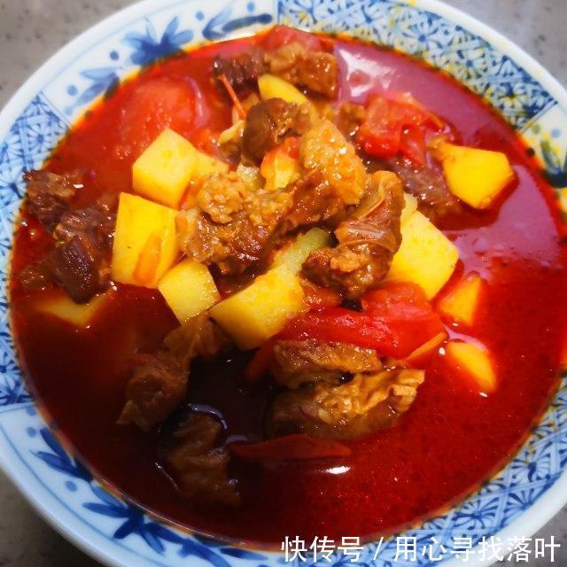 入味|西红柿炖牛腩,软烂入味,十分下饭