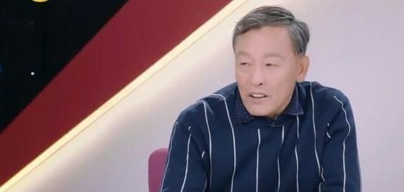 很大|林允带家人上节目,彻底暴露家庭教育缺陷,父亲有很大的责任