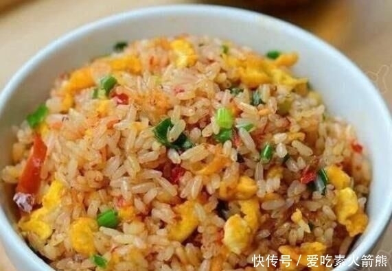 宝藏|宝藏奶奶给我做馋哭隔壁小孩的“蛋炒饭”,还每天轻松不重样?