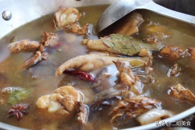 鸡肉|秋天,牛肉羊肉靠边站,最该吃的是这肉,炖土豆很香,人人吃得起